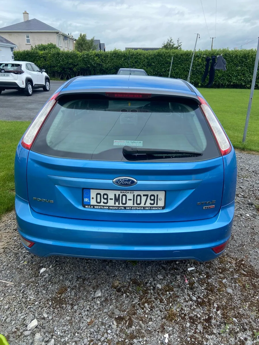 2009 Ford focus - Image 3