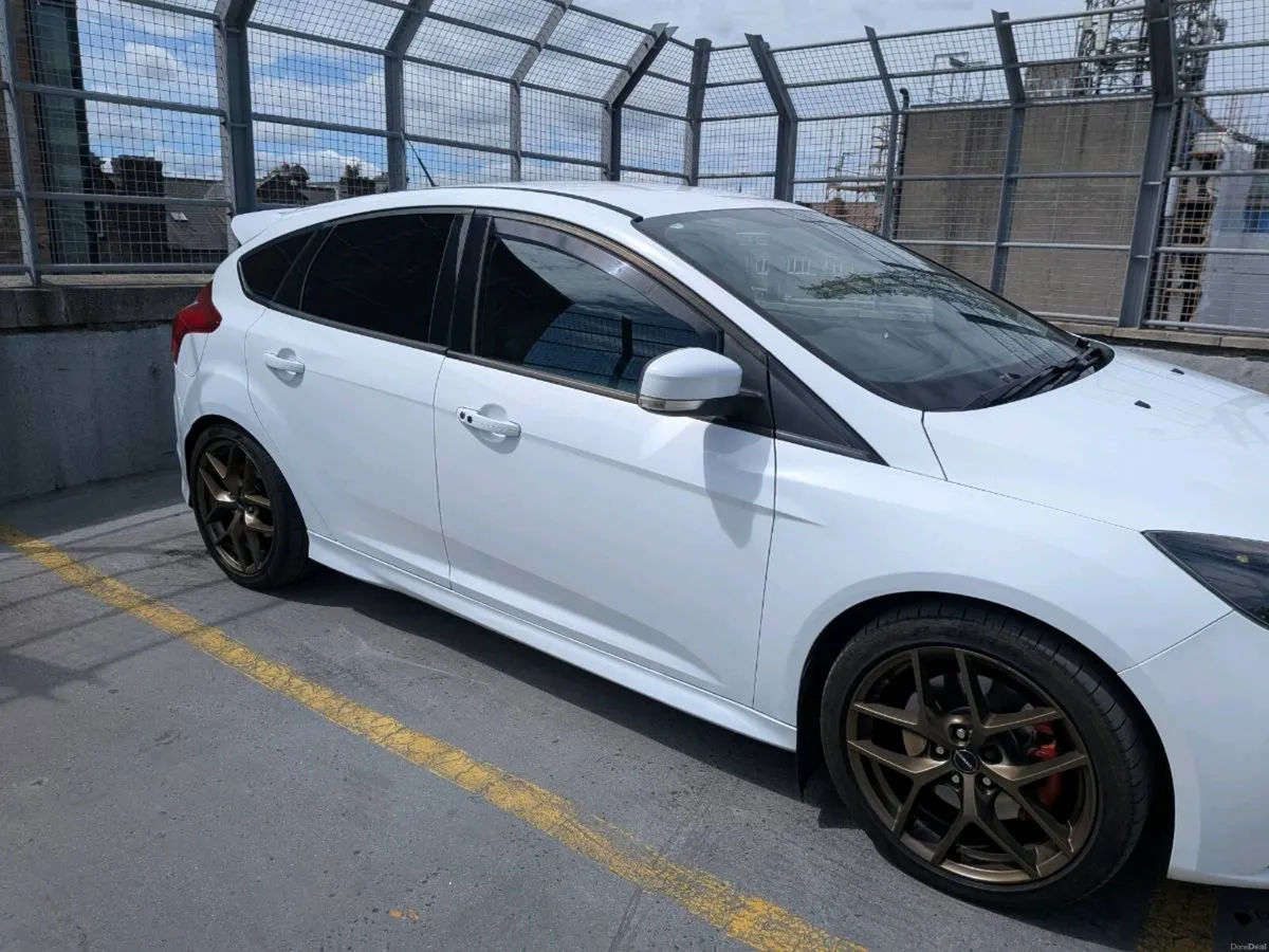 Focus ST-3 250hp - Image 6
