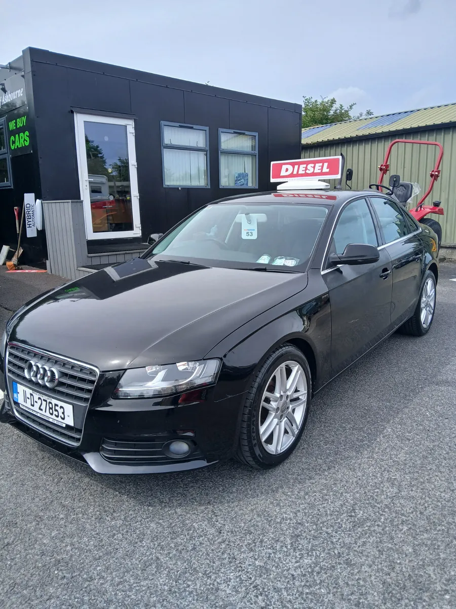 Audi A4 2litre tdi automatic 2011 - Image 1