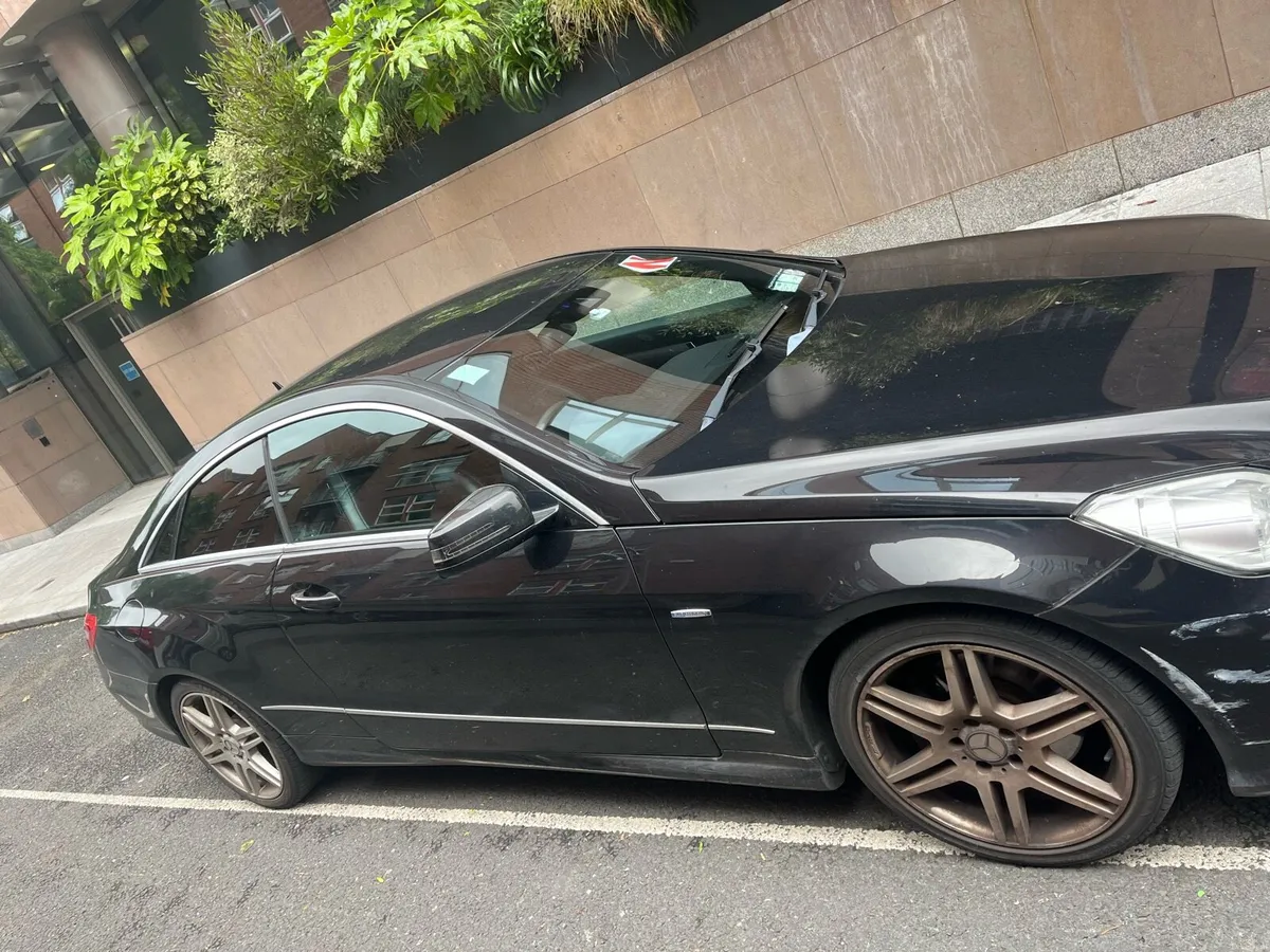 Mercedes E250 2011 Model - Image 3