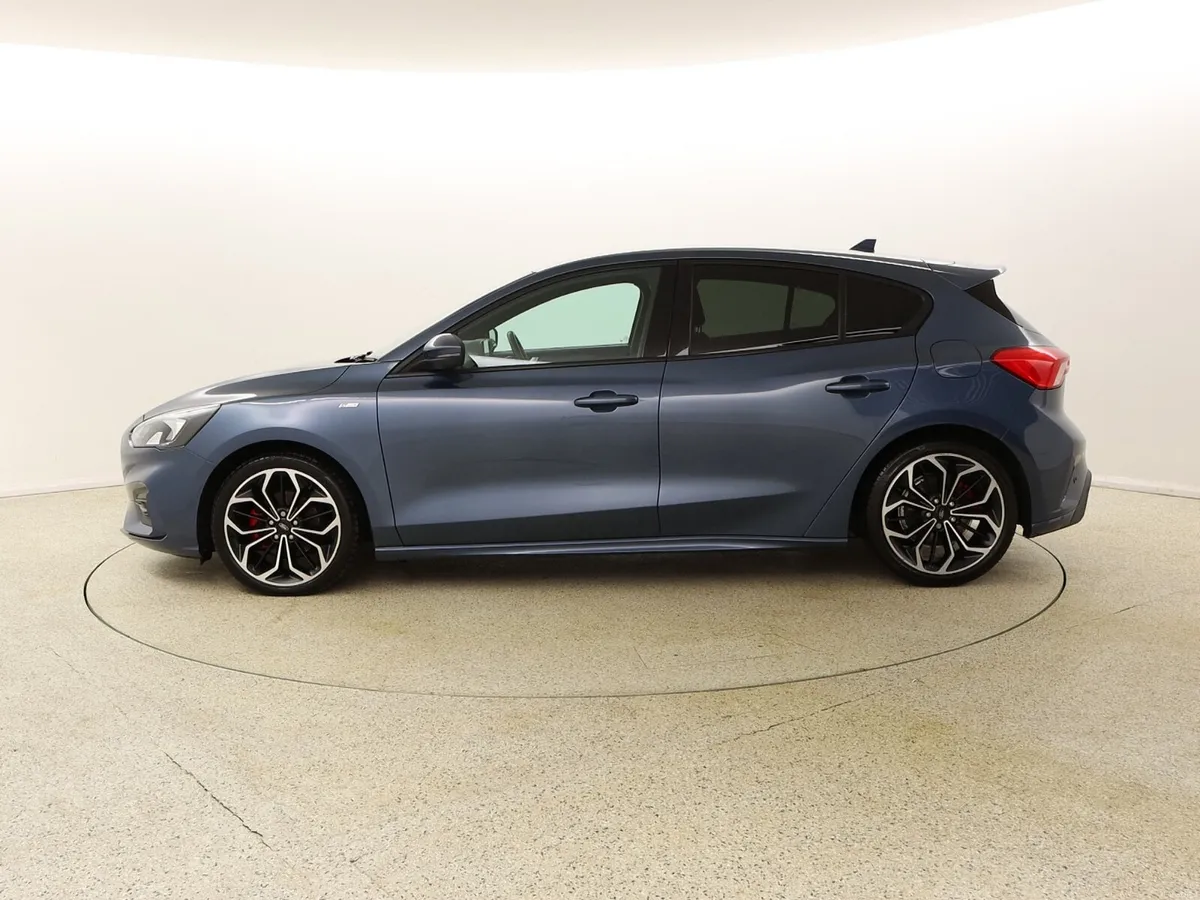 2019 FORD FOCUS ST-LINE X 1.0 ECOBOOST 125 BHP ECO - Image 4