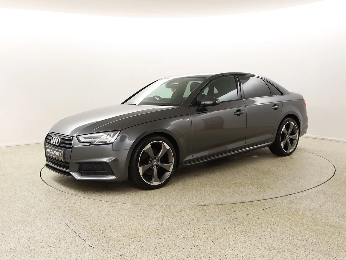 2017 Audi A4 2.0 TDI 190 S-LINE BLACK EDITION - Image 3