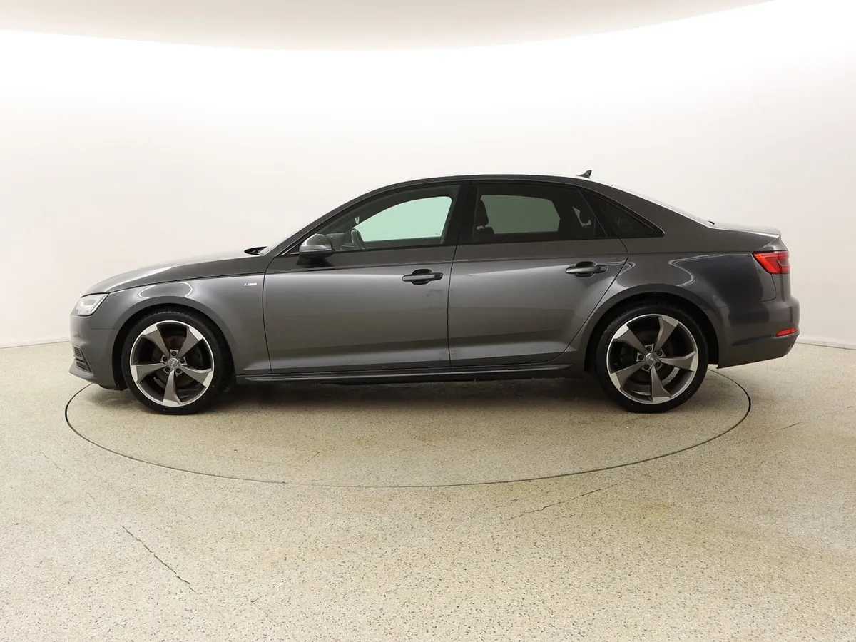 2017 Audi A4 2.0 TDI 190 S-LINE BLACK EDITION - Image 4
