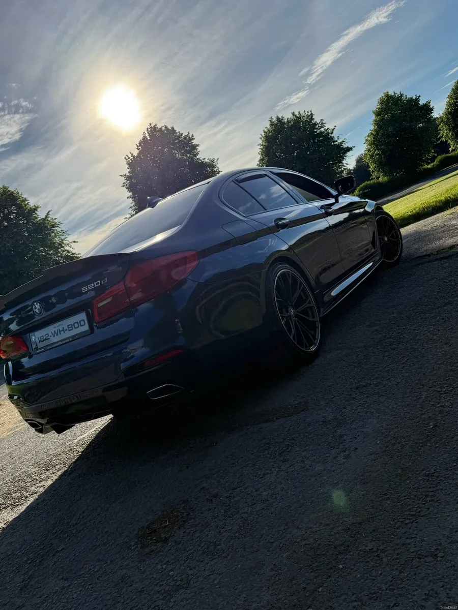 BMW 520D G30 m performance - Image 3