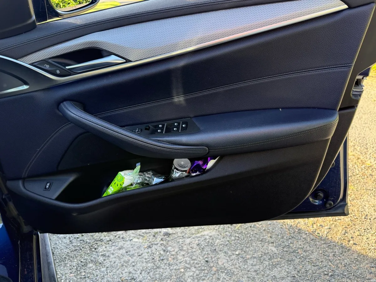 BMW 520D G30 m performance - Image 6