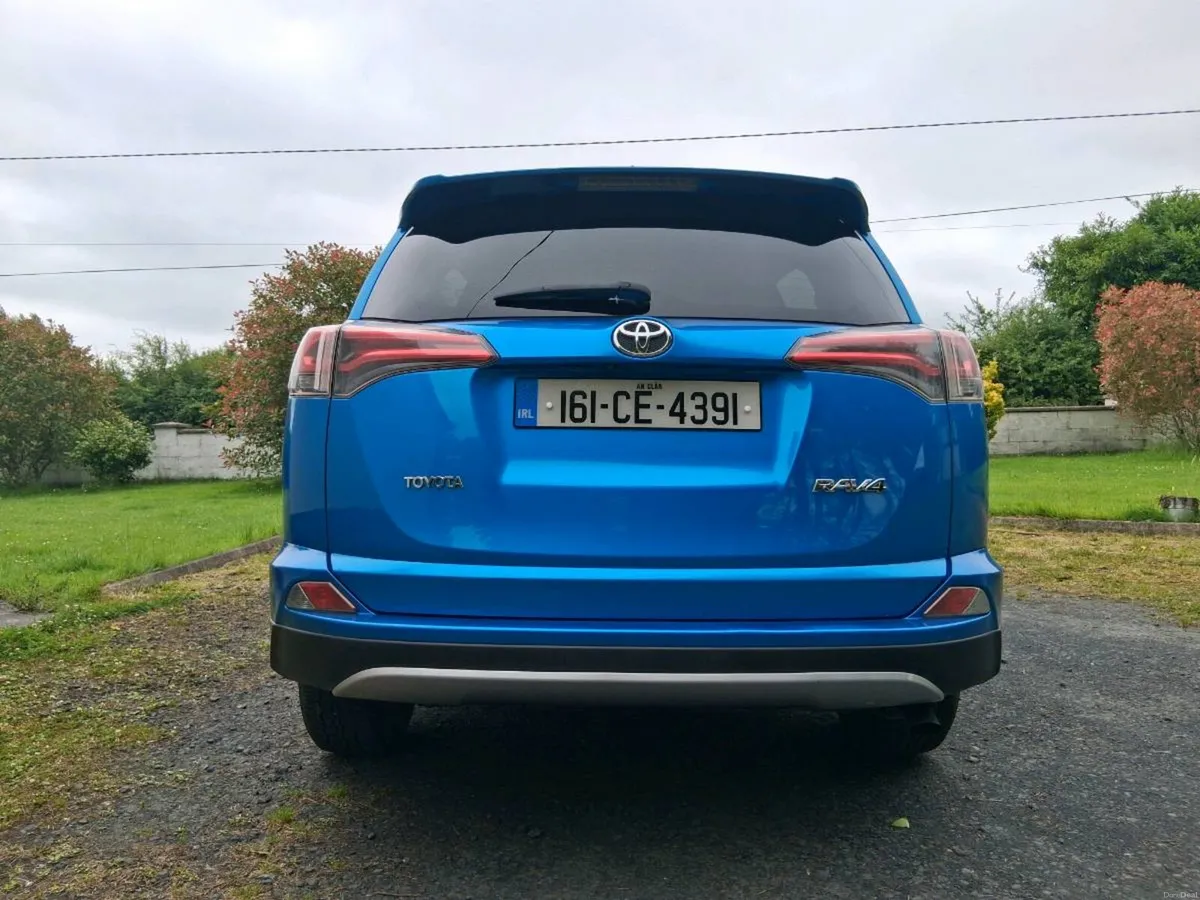 2016 RAV4 - Image 4