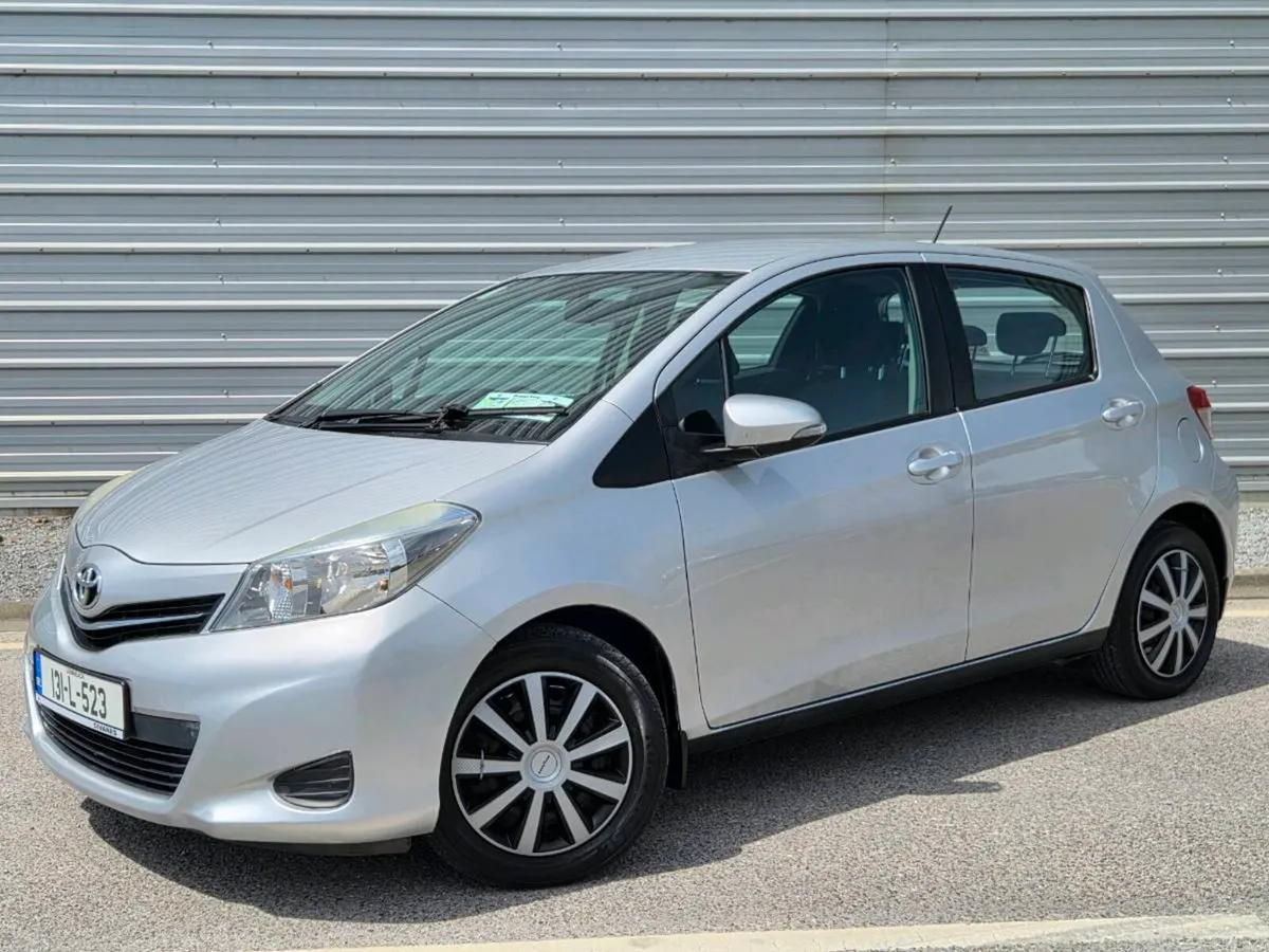 2013 Toyota Yaris Automatic - Image 1