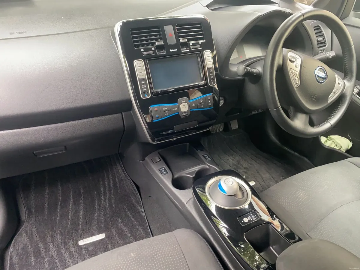 Nissan Leaf 2016 30 kWh - Image 2