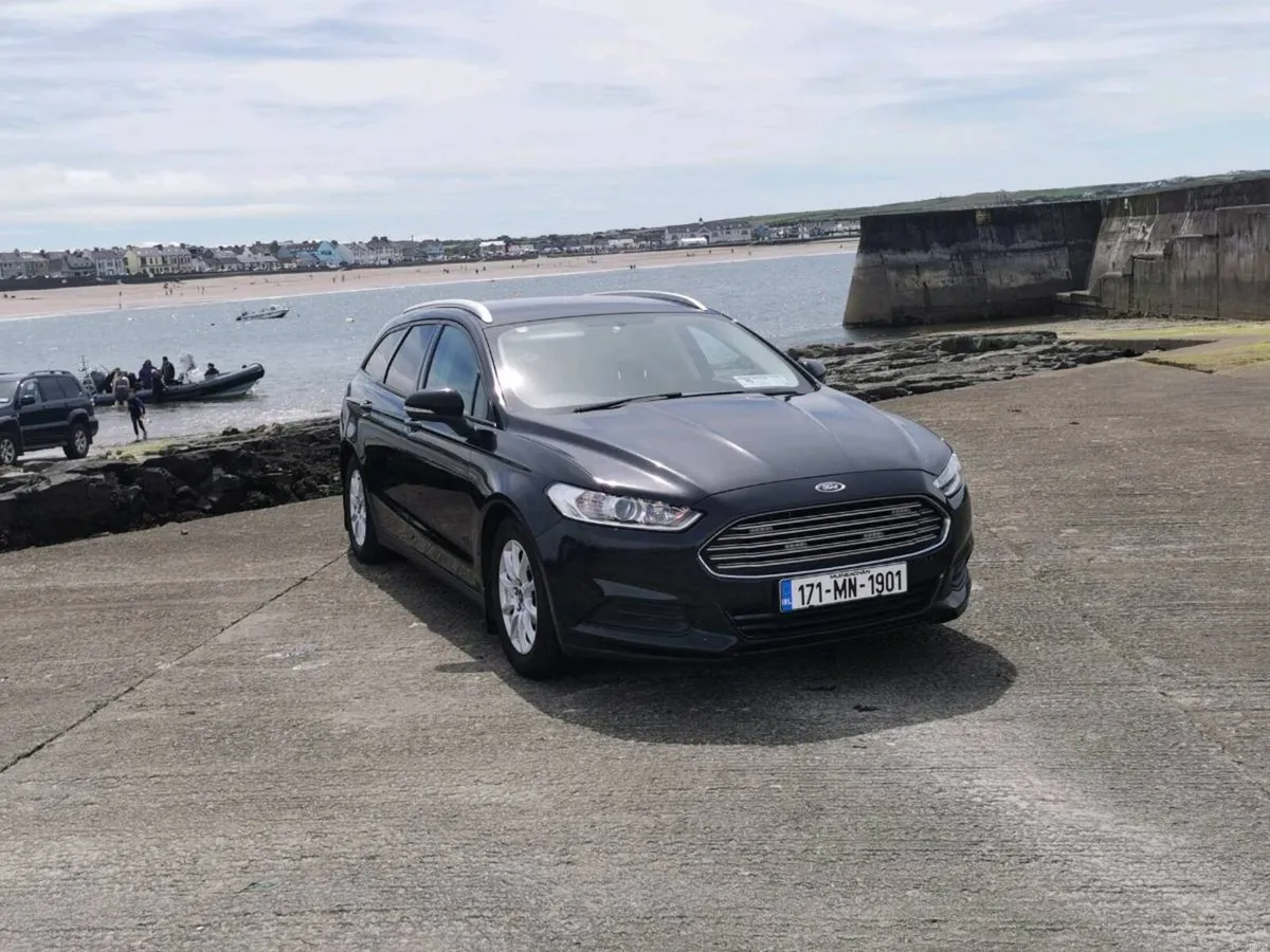 Ford Mondeo Hearse Removal Vehicle - Image 6