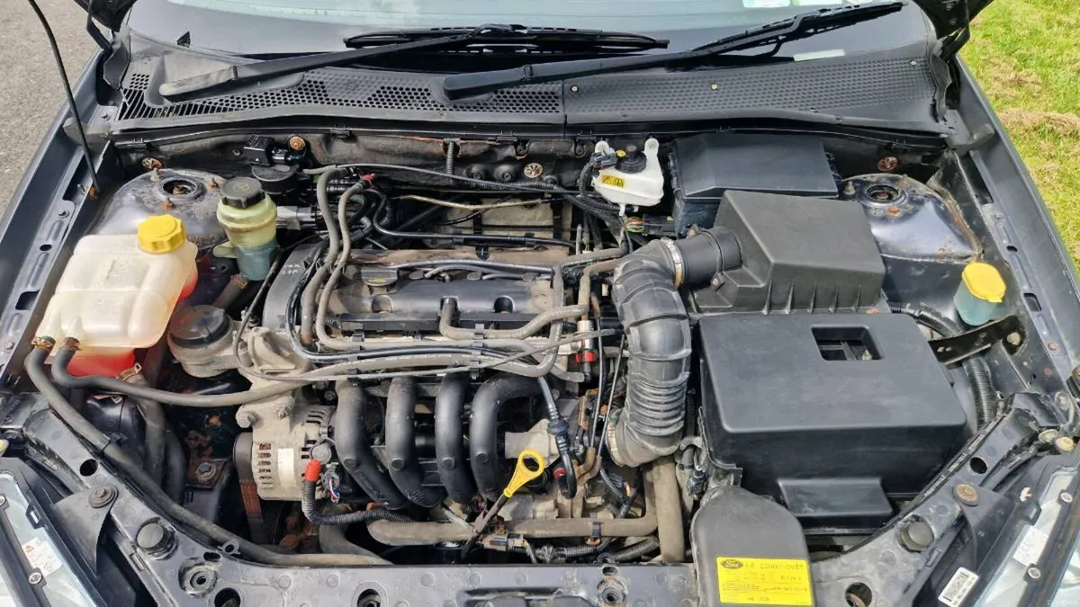 Ford Focus - Image 6