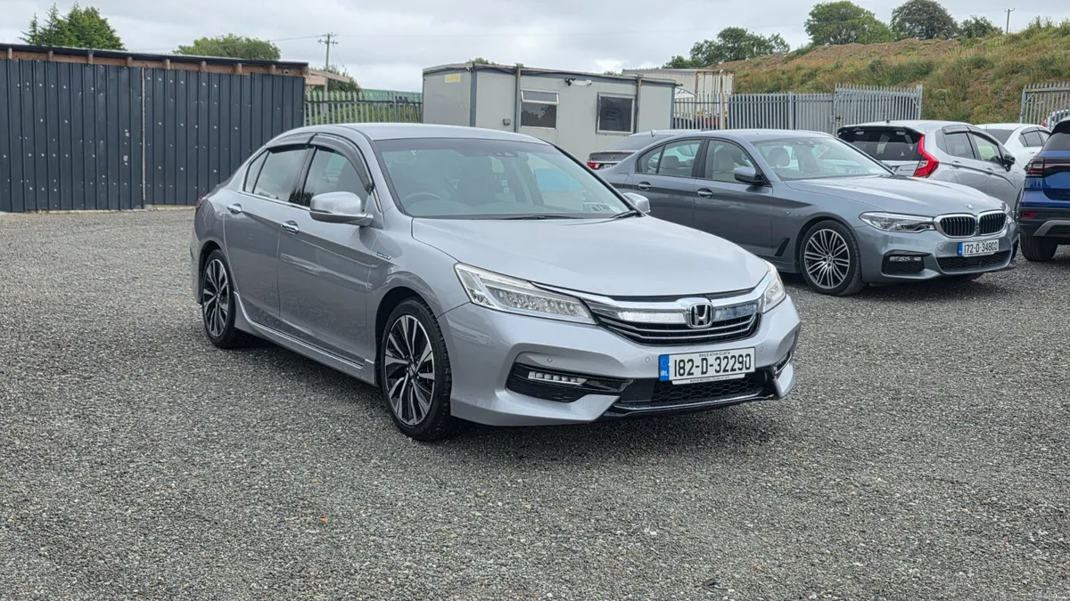 Honda Accord Hybrid 2.0L |Auto | Executive edition - Image 3