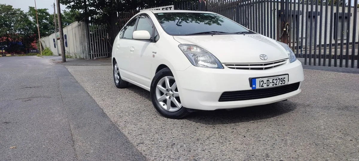 Toyota Prius 2012