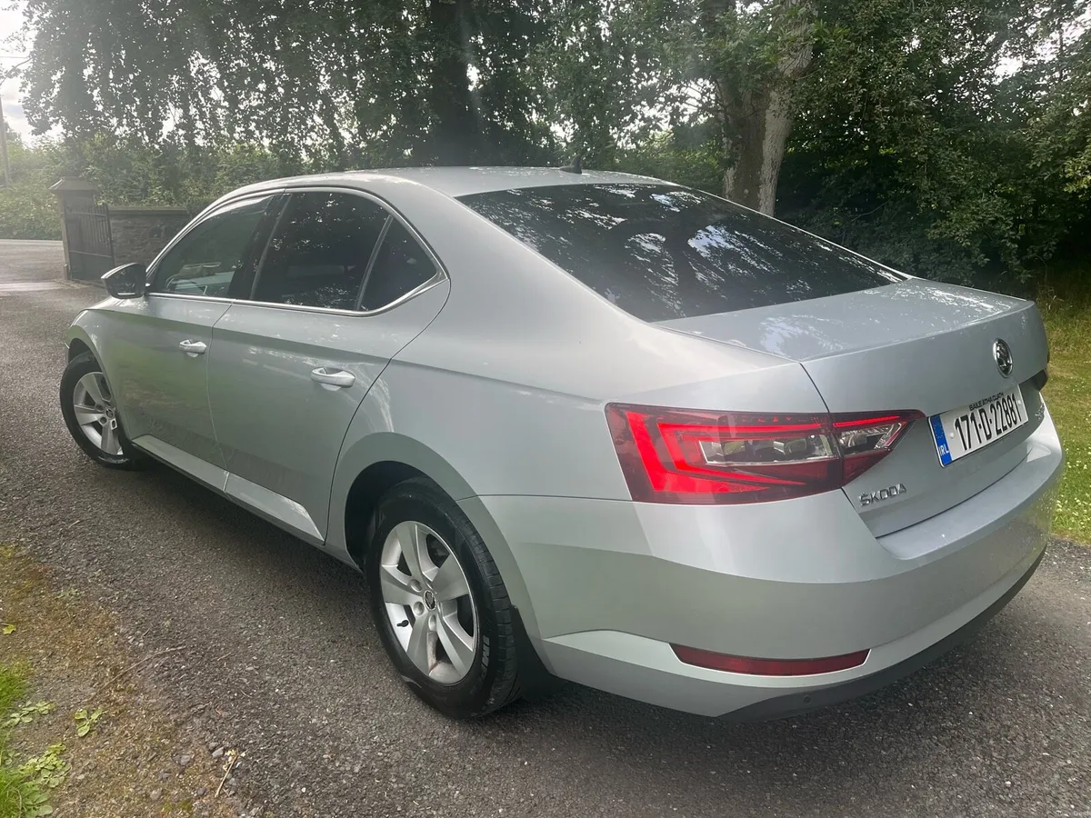 2017 SKODA SUPERB DSL AUTO NCT 08/27 - Image 5