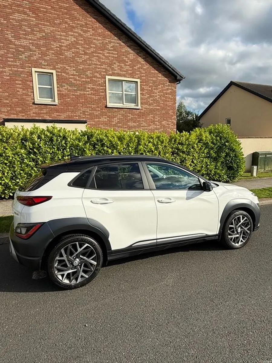 2022 Hyundai Kona - Image 4