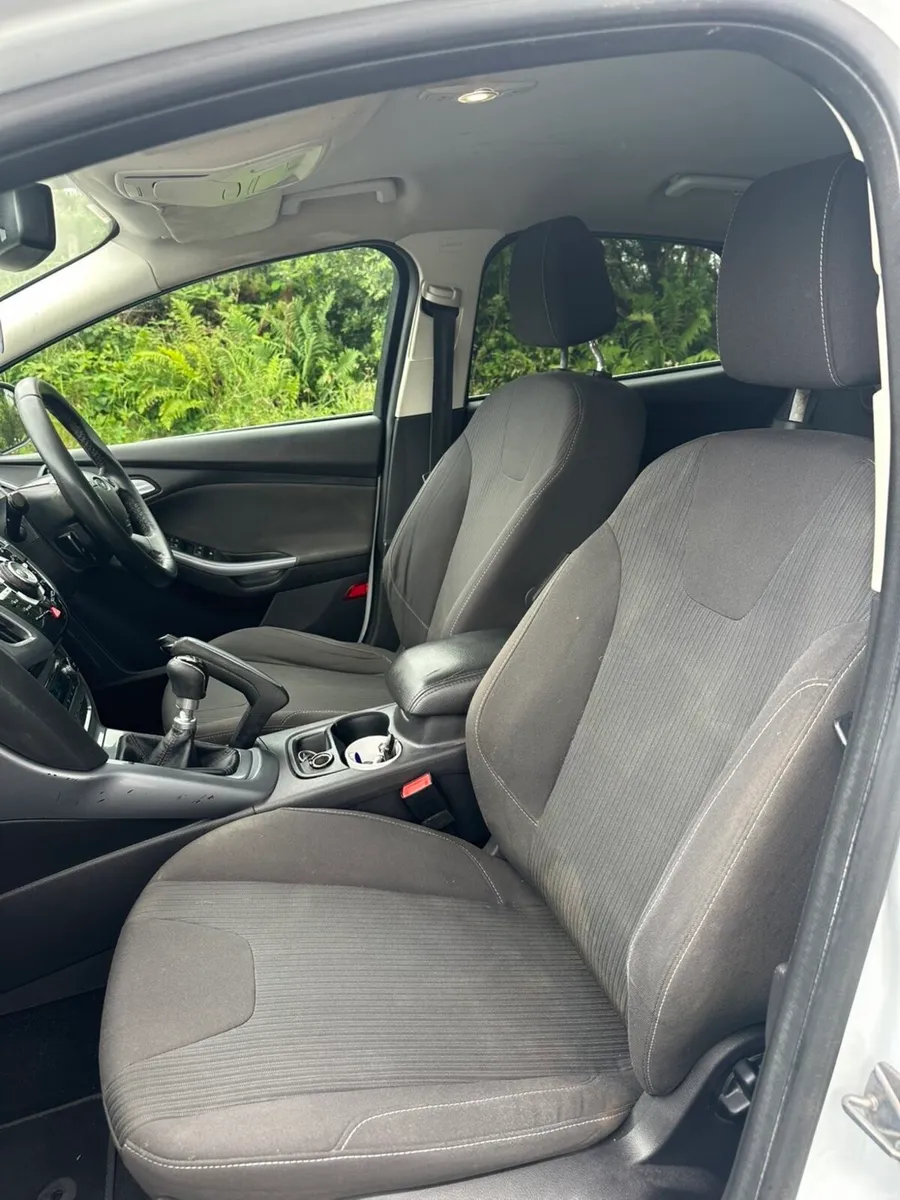 Ford Focus - Image 3
