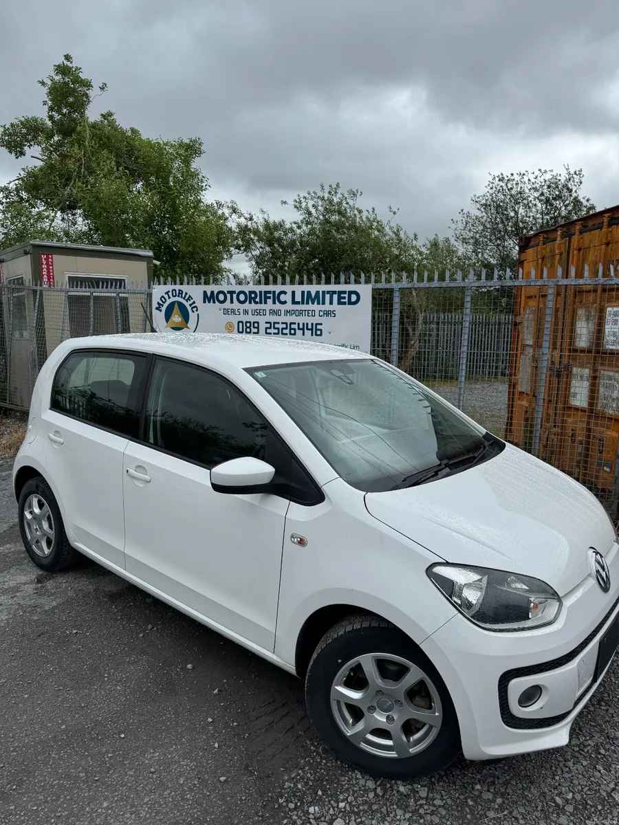 VolksWagen UP 2015 | Auto | Park sensors | warrant - Image 4