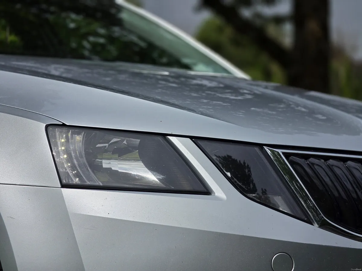 2018 Skoda Octavia Combi 1.6 *NEW NCT* - Image 6