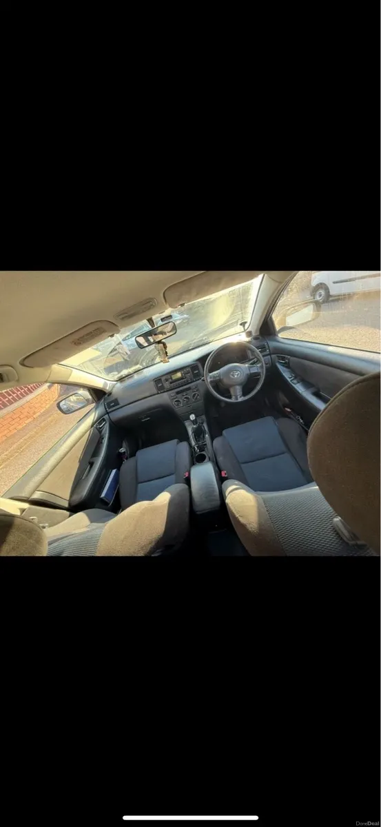 Toyota Corolla - Image 4