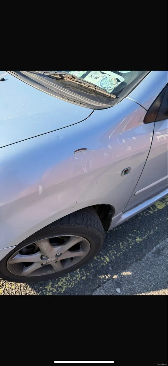 Toyota Corolla - Image 6