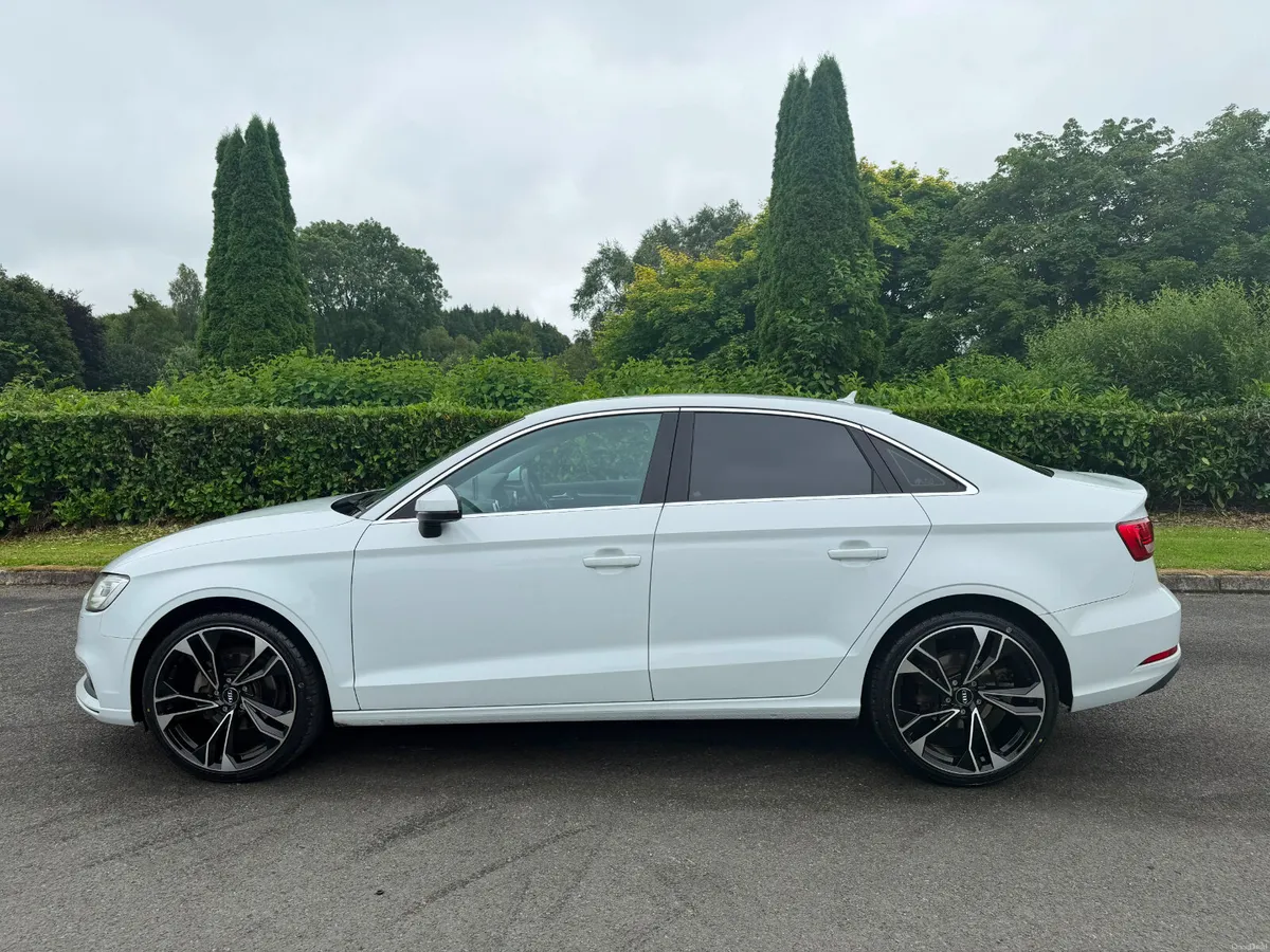 AUDI A3 SALOON 1.4 TFSI AUTO 2017 - Image 3