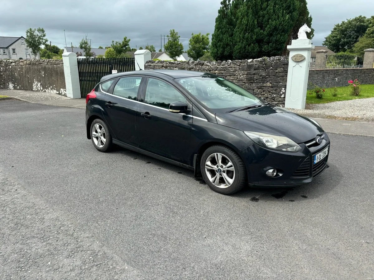 2011 Ford Focus NEW NCT - Image 2
