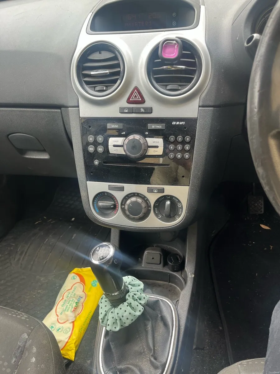 Opel Corsa - Image 4