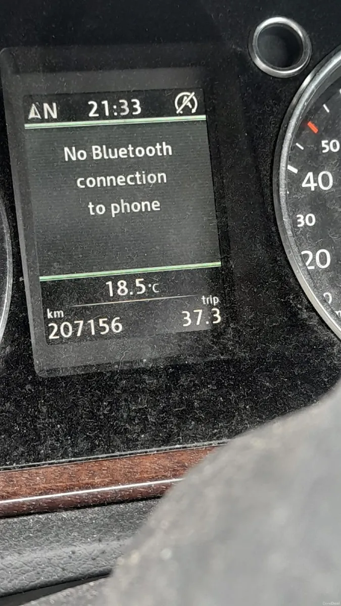 Volkswagen Passat 2012, 2litre - Image 3