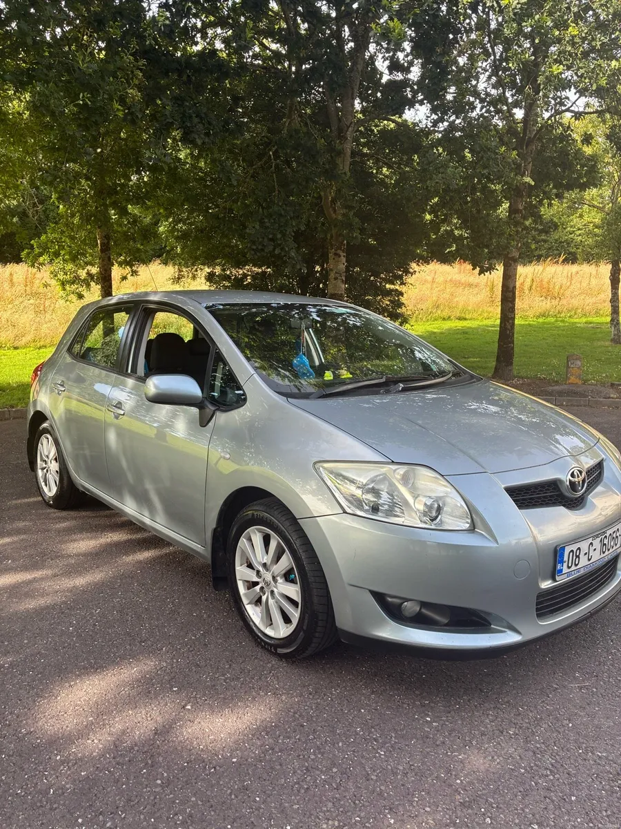 Toyota auris - Image 2