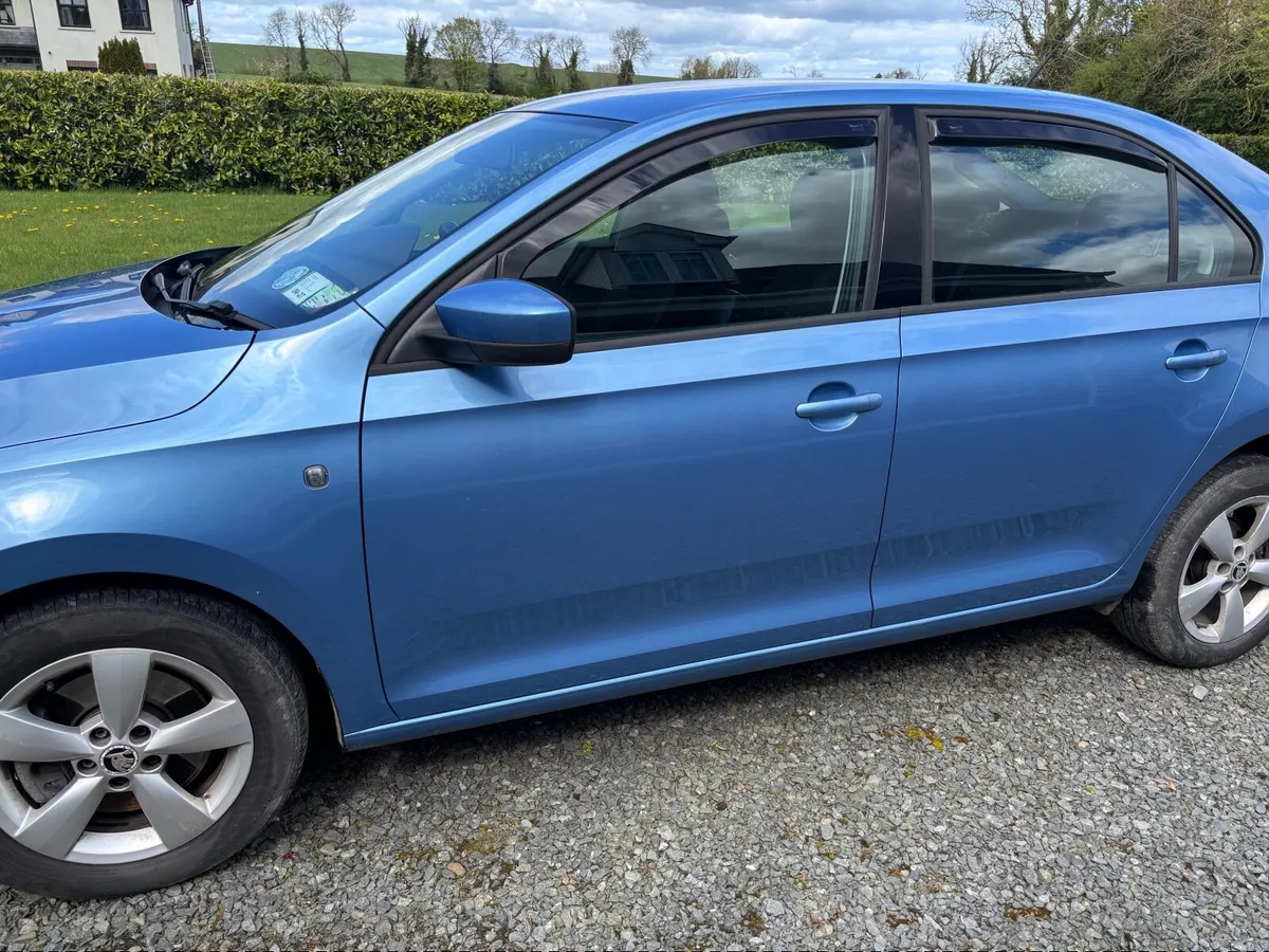Skoda Rapid  2015 - Image 3