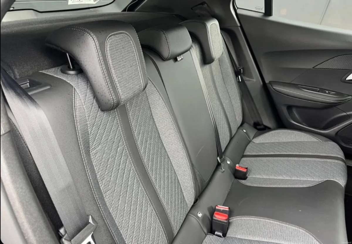 Peugeot 2008 2021 - Image 3