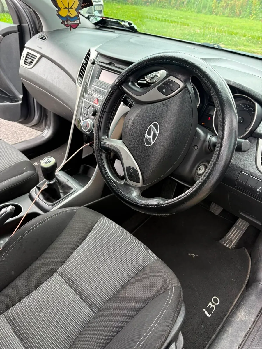 Hyundai i30 - Image 5