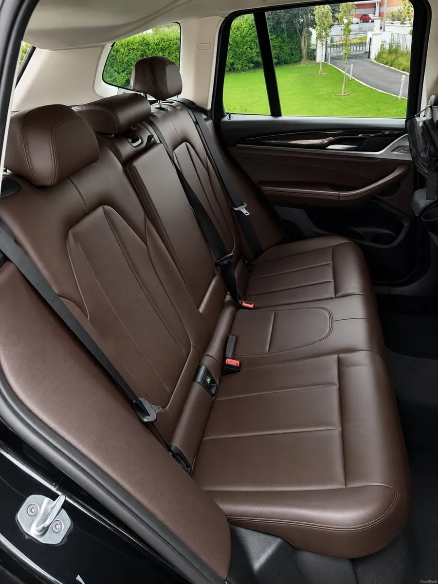 BMW X3 automatic xDrive with extras - Image 5