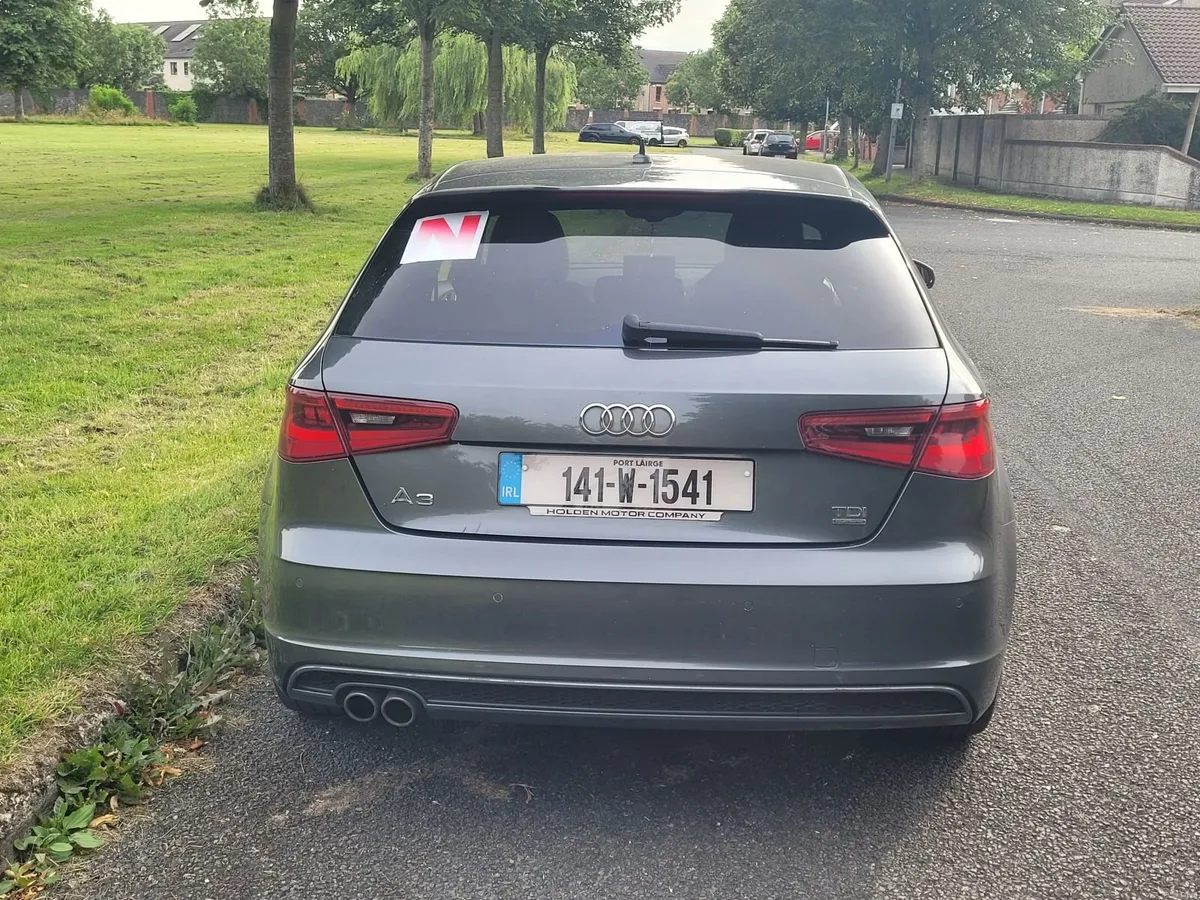 Audi A3 2.0D Quattro S.line black edition - Image 6