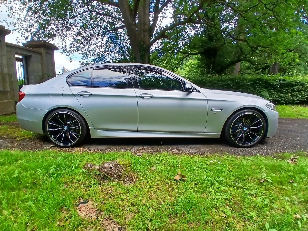 BMW 5-Series 2015 - Image 3