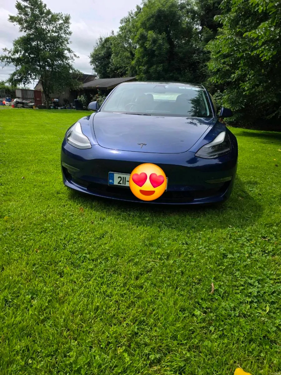 Tesla Model 3 Long Range - Image 4