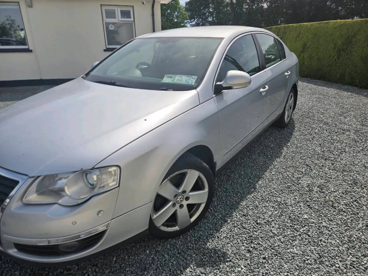 2010 VW Passat 1.6 TDI - High Spec - Image 2