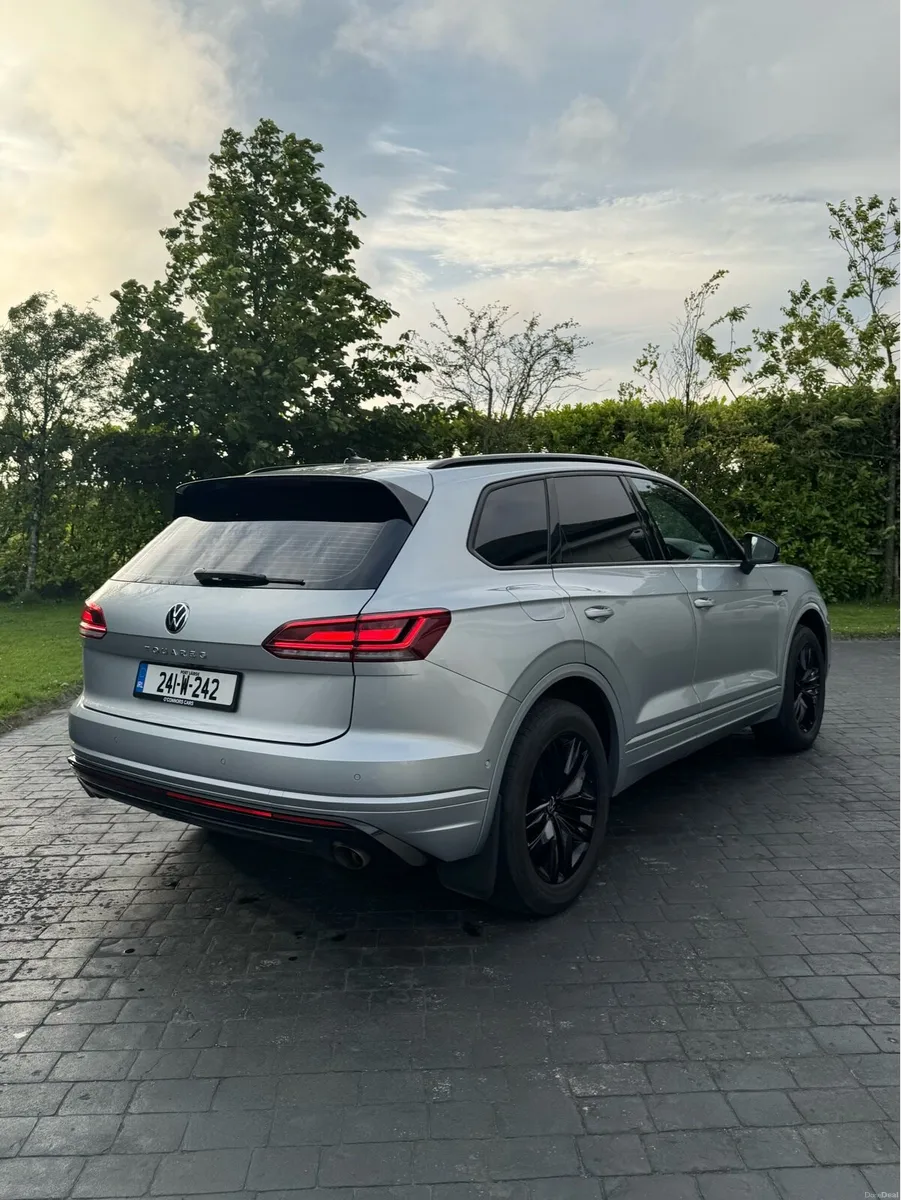 Volkswagen Touareg - Image 2