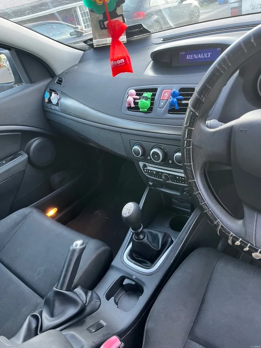 Renault Megane 2010 - Image 4