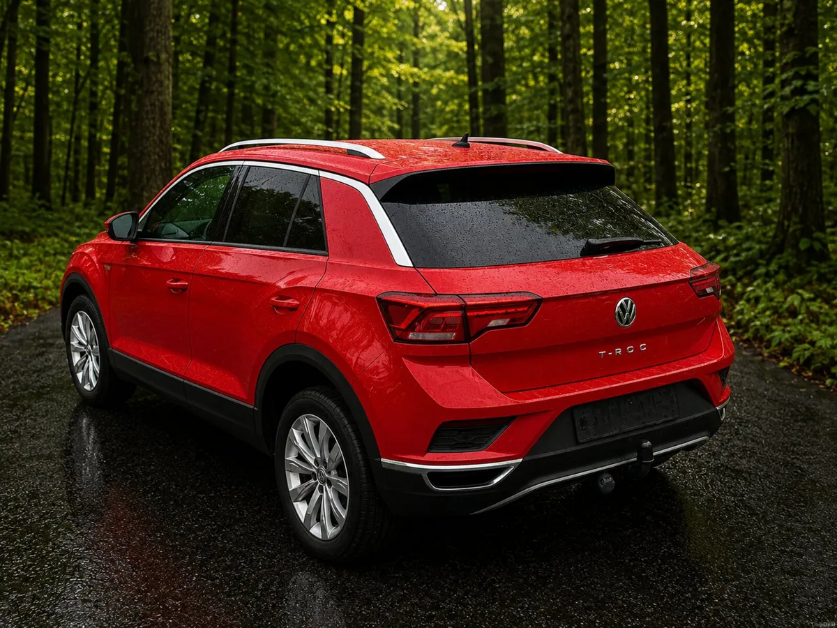 181 Volkswagen T-Roc 1.0 PETROL - LOW KMS - AS NEW - Image 4