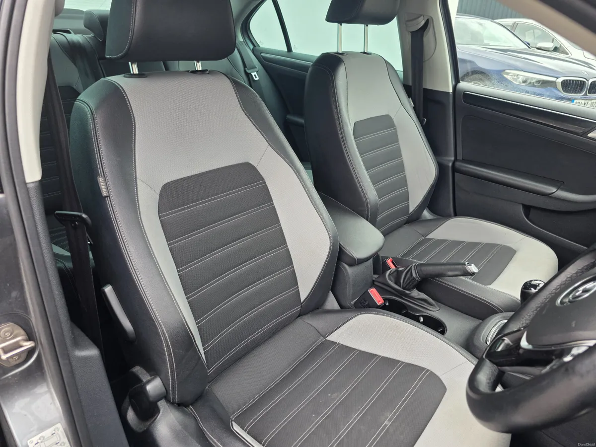 2017 Volkswagen Jetta 2.0 TDI HIGHLINE // NEW NCT - Image 4