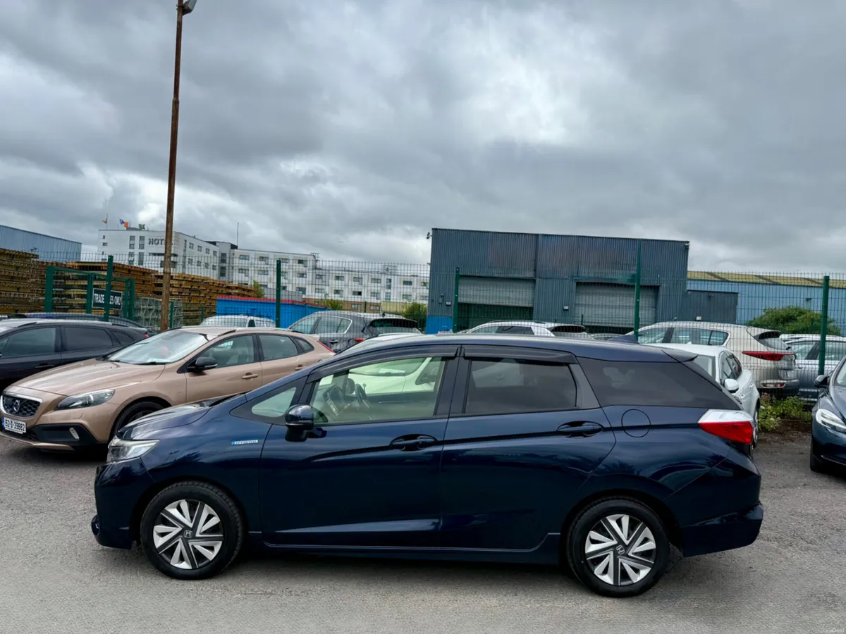 HONDA SHUTTLE 2015 (1.5, HYBRID) - Image 5
