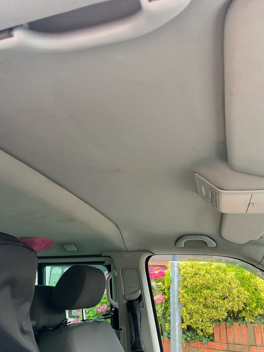 Volkswagen Caravelle 2006 - Image 6
