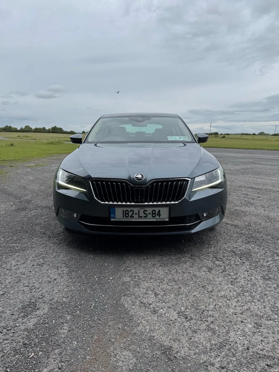 2018 Skoda Superb - Image 1