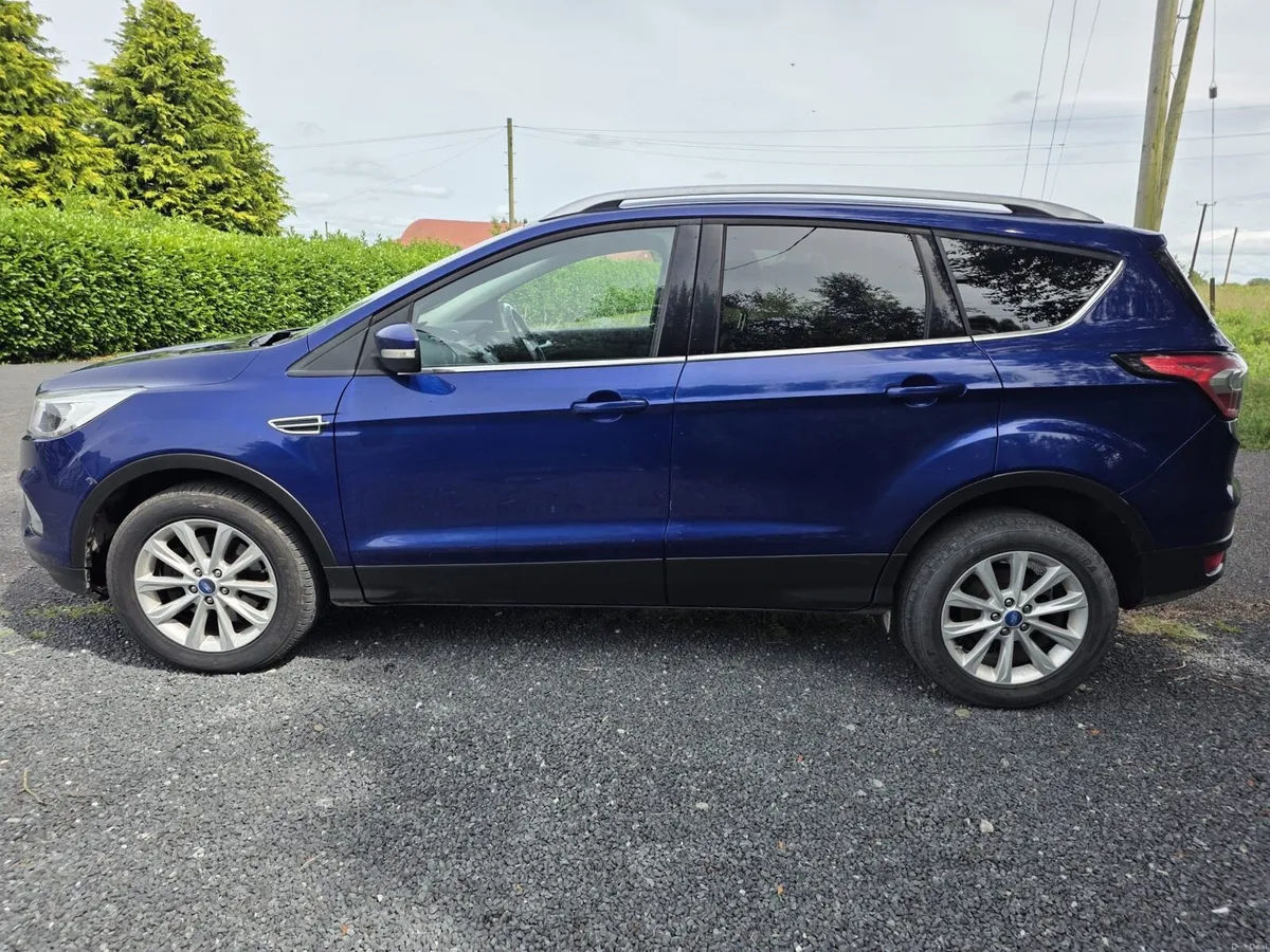 Ford Kuga - Image 4