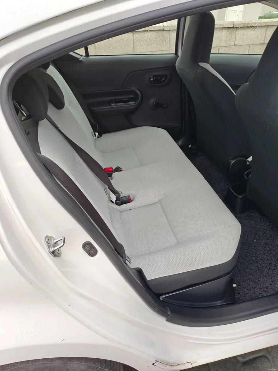 Toyota Aqua 2016 - Image 1