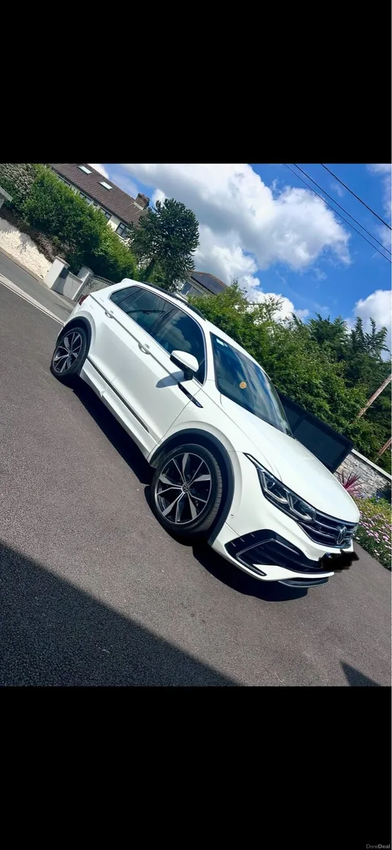 2021 Volkswagen Tiguan r line - Image 1