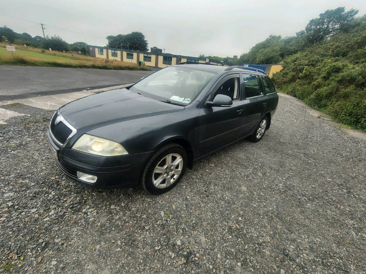 Skoda Octavia estate - Image 4