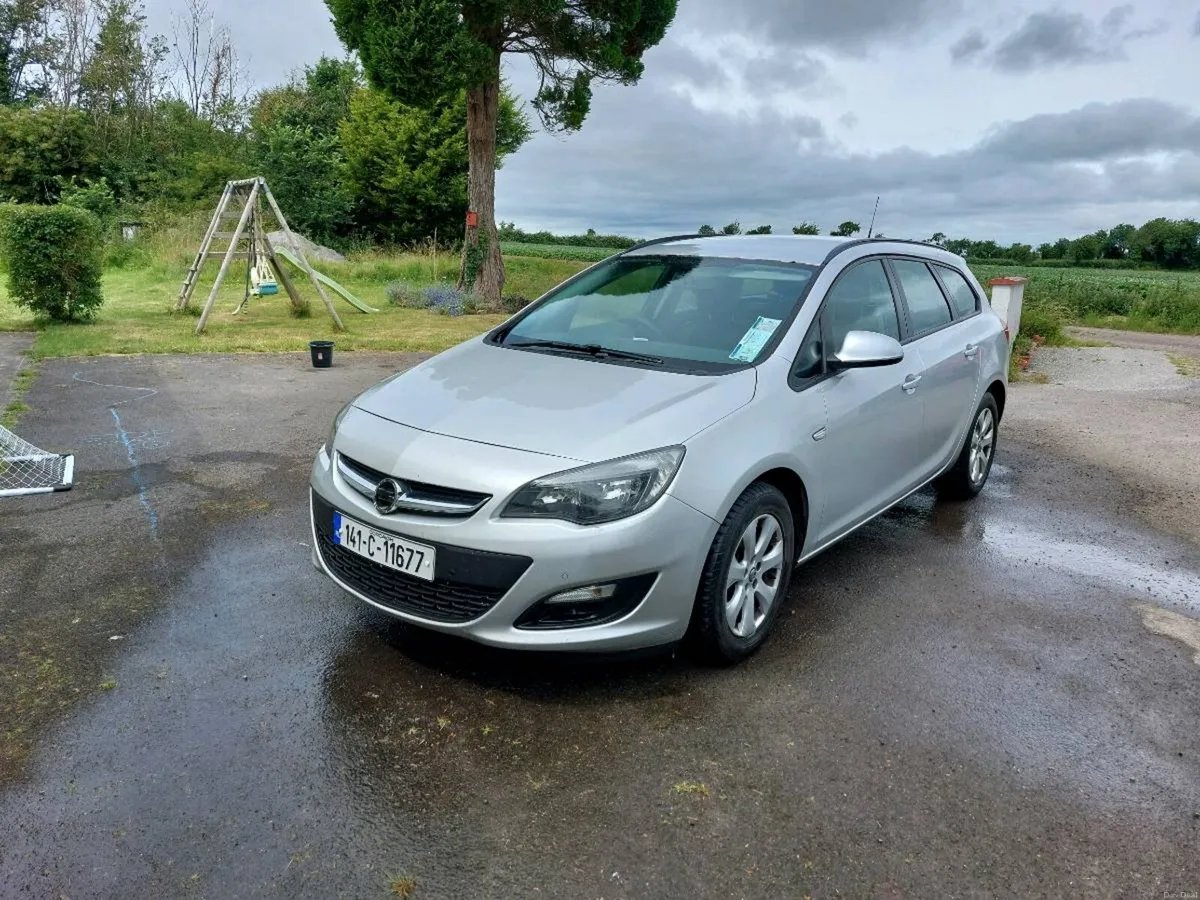 2014 Vauxhall Astra Estate - Image 2