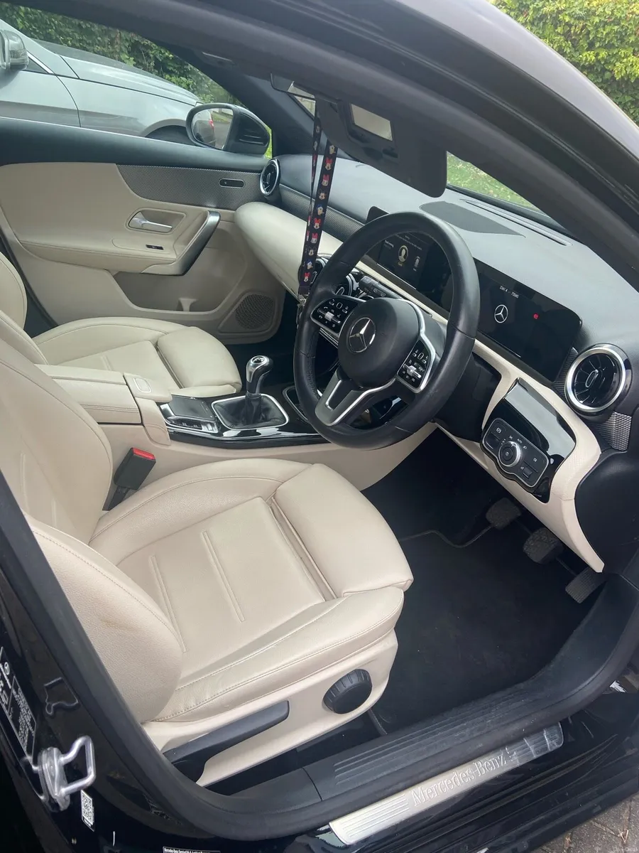 191 Mercedes Benz A160 - Image 5