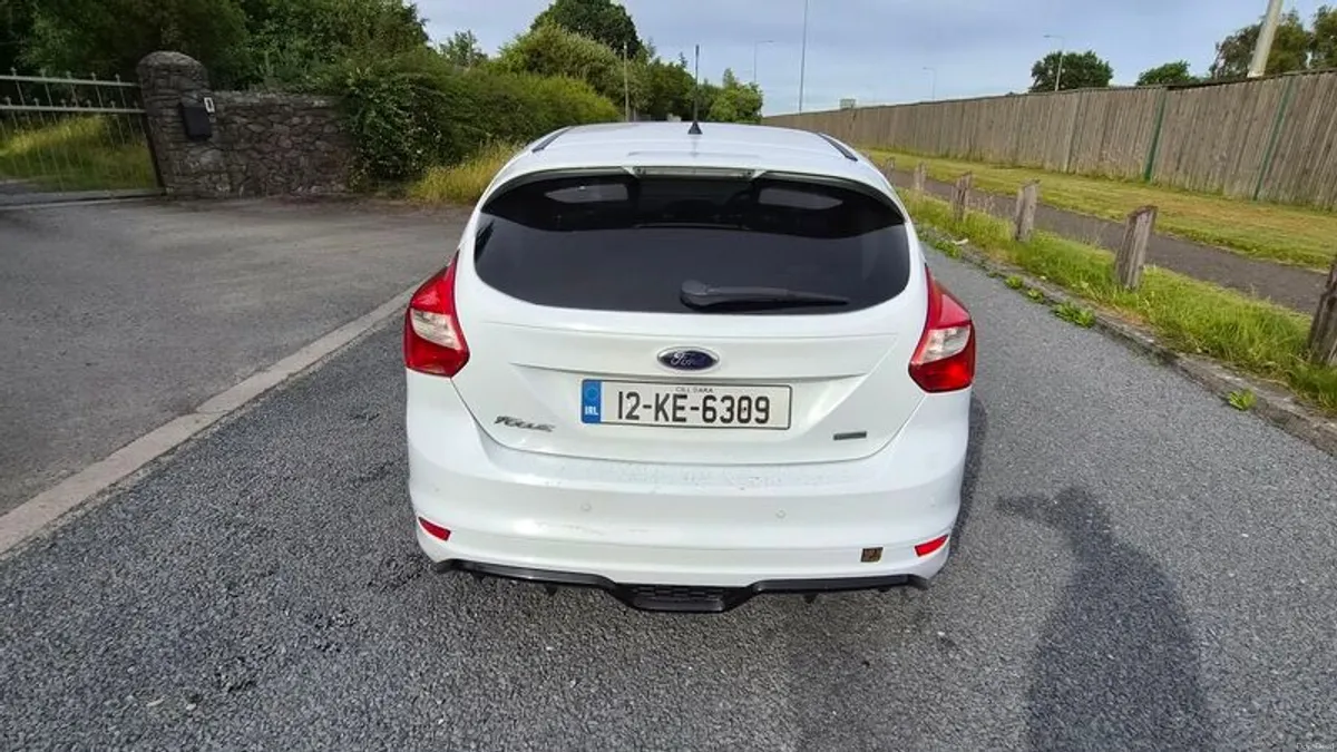 2012 Ford Focus - Image 2